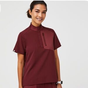 NWT FIGS Jundah Classic Scrub Top S